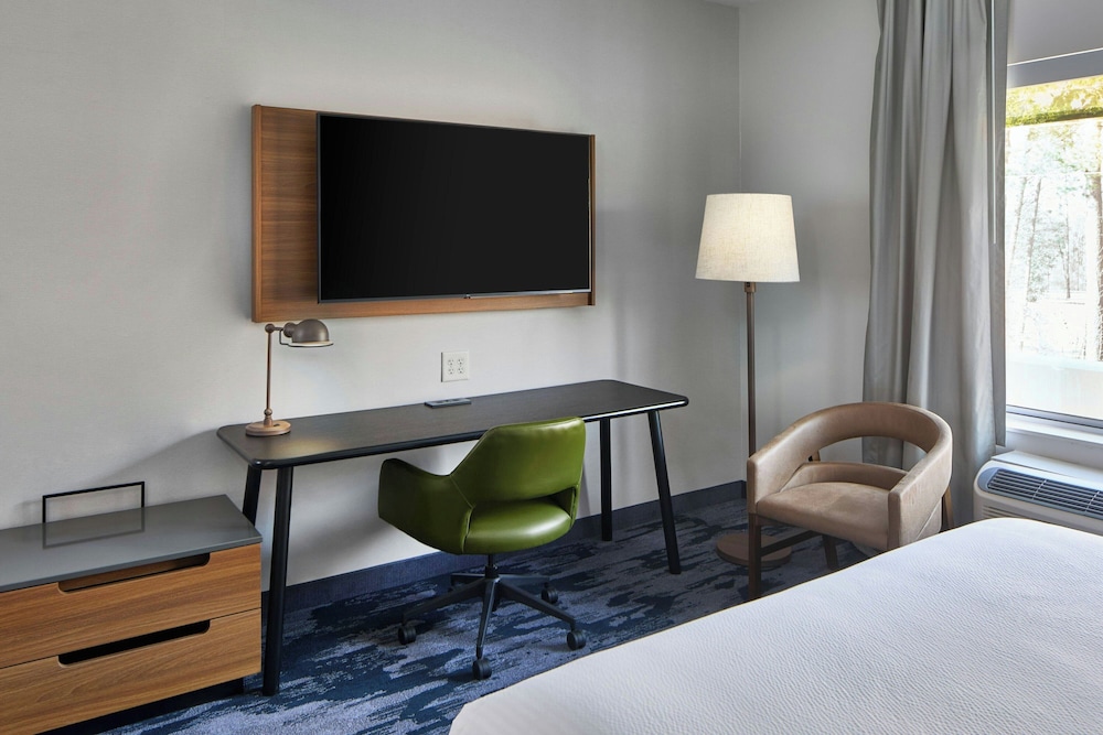 Fairfield by Marriott Inn & Suites Cornelia - photo 10