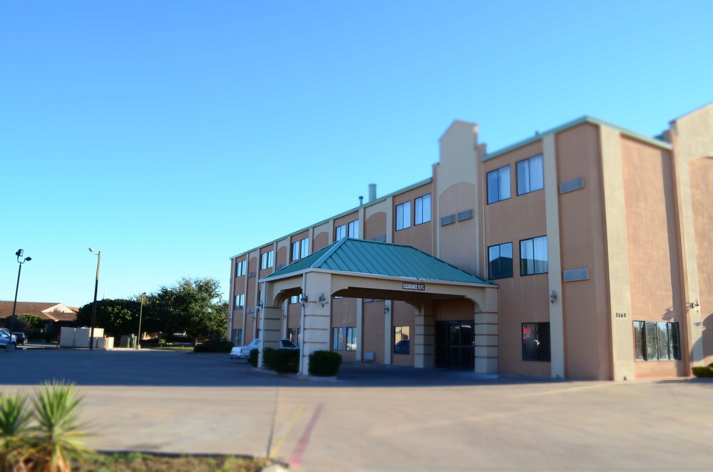 Quality Suites Abilene TX - photo 81