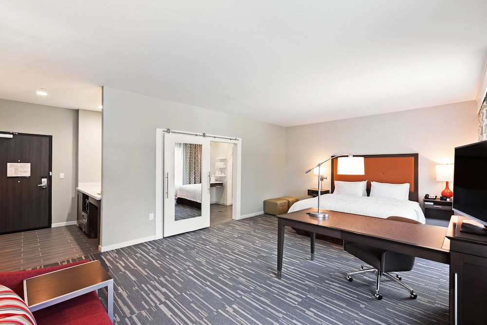 Hampton Inn & Suites Houston Atascocita - photo 37