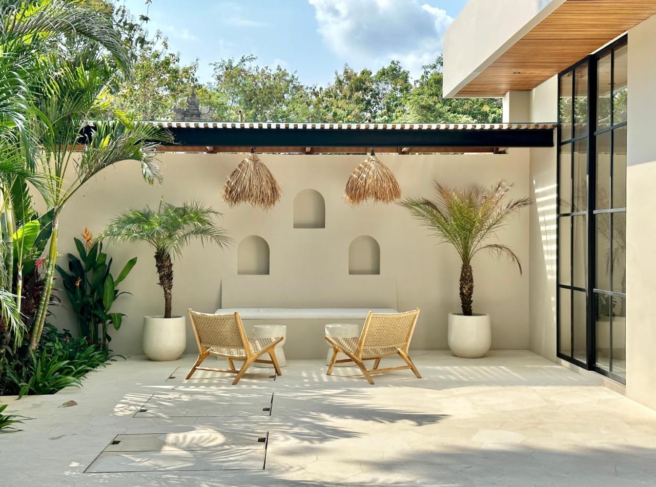 The Dreamland by The Young Villas — 4-Star Luxury Hotel in Pecatu, Indonesia