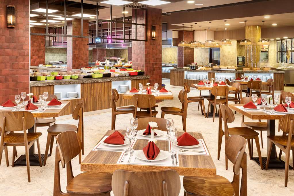 מזון ומשקאות