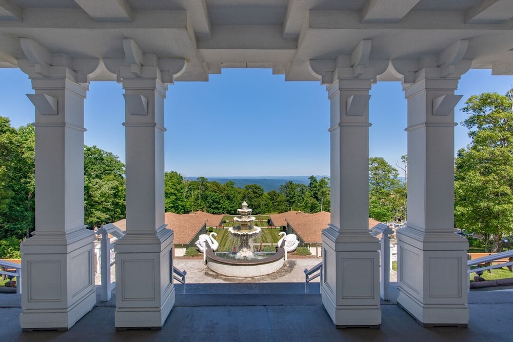 Art of Living Retreat Center - photo 18