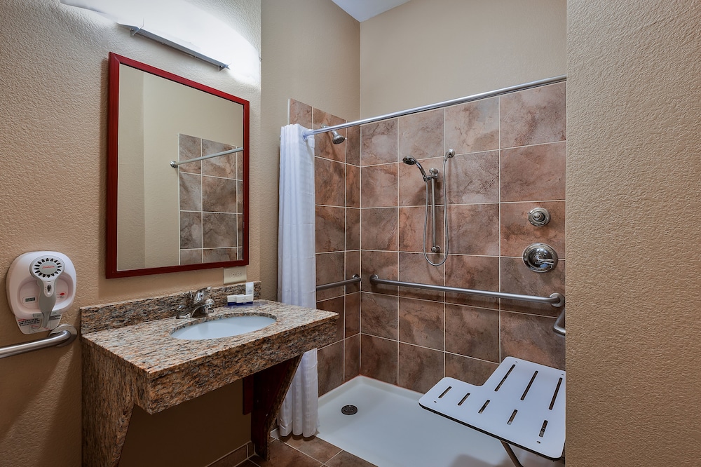 Candlewood Suites Decatur Medical Center by IHG - photo 17
