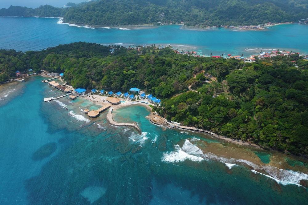 Ordovician Beach Resort in Portobelo, Panama