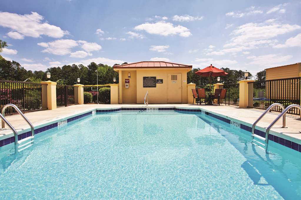 La Quinta Inn & Suites by Wyndham LaGrange I 85 - photo 6