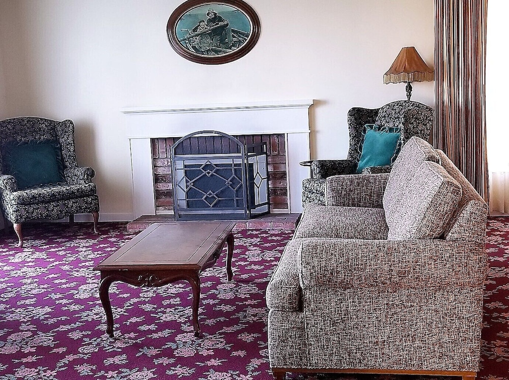 Hill House Inn - photo 5