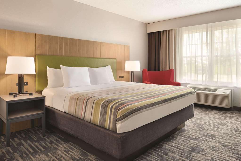 Country Inn & Suites by Radisson Pella IA - photo 8