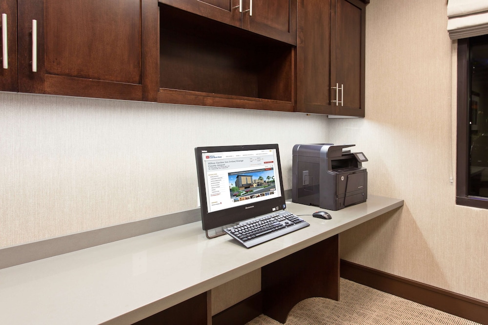Hilton Garden Inn Irvine Orange County Airport - photo 41