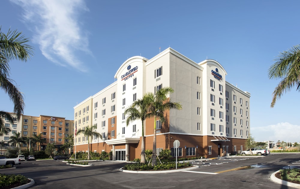 Candlewood Suites Miami Exec Airport Kendall an IHG Hotel - featured photo