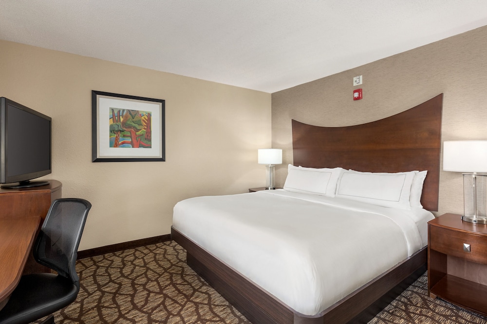 DoubleTree by Hilton Murfreesboro - photo 12