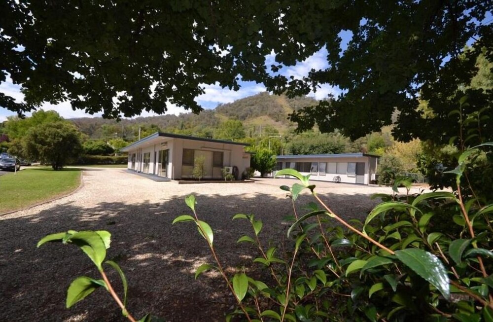 Mount Beauty Motor Inn in Bright, Australia