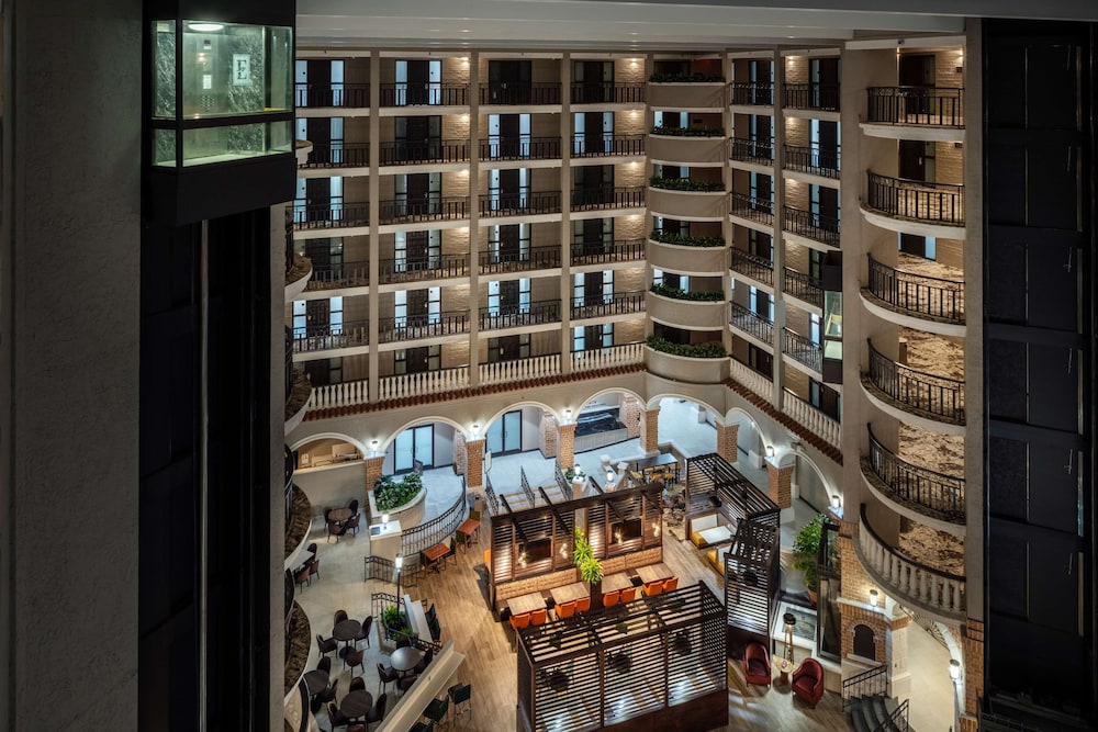 Embassy Suites by Hilton Orlando North - photo 6