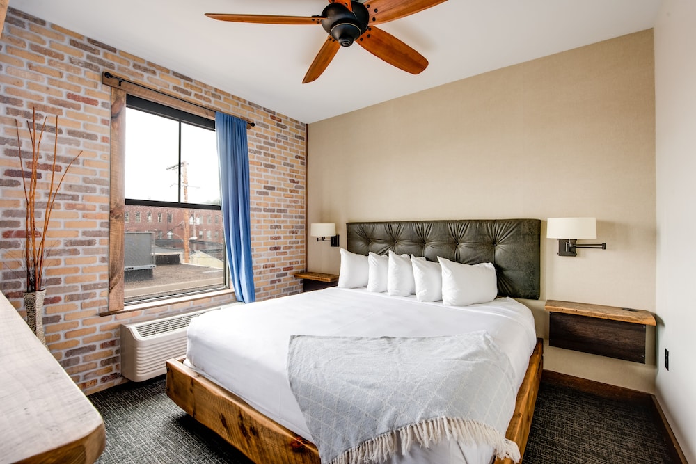 Hotel Crosby - photo 12