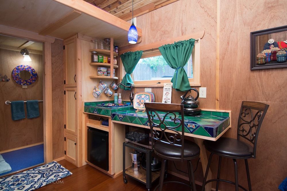Caravan The Tiny House Hotel - photo 30