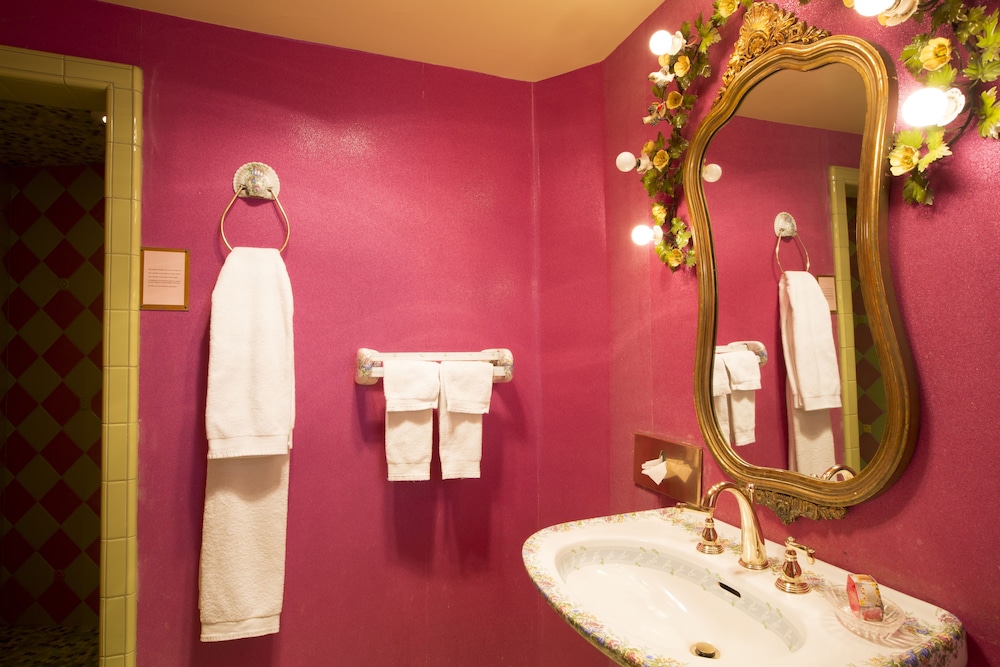 Madonna Inn - photo 286