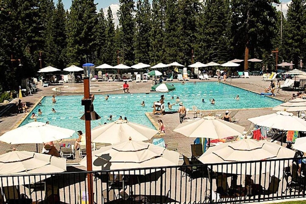 Sockeye by Avantstay Modern 2 BR Condo w Access to Northstar Resort Community - photo 29