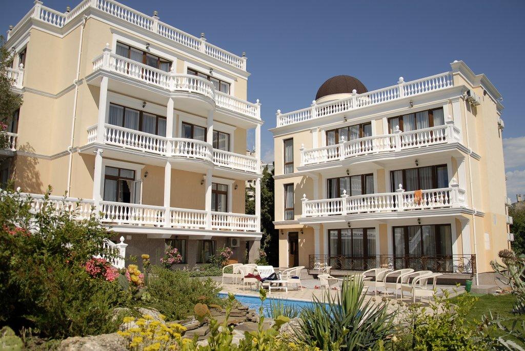 Villa Zhemchuzhina — 4-Star Luxury Hotel in Yalta, Ukraine