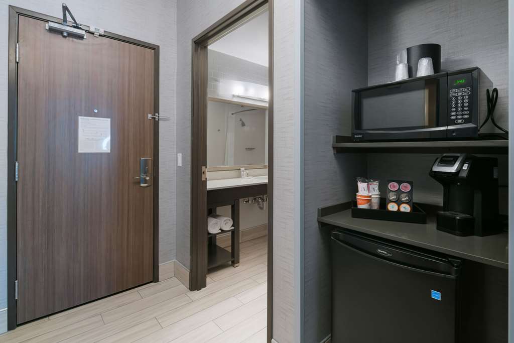 Comfort Suites Kennewick At Southri - photo 45