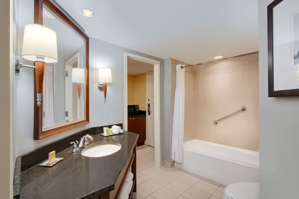 DoubleTree by Hilton Stamford - photo 7