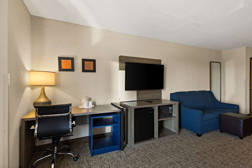 Comfort Inn Huntington Near University - photo 30