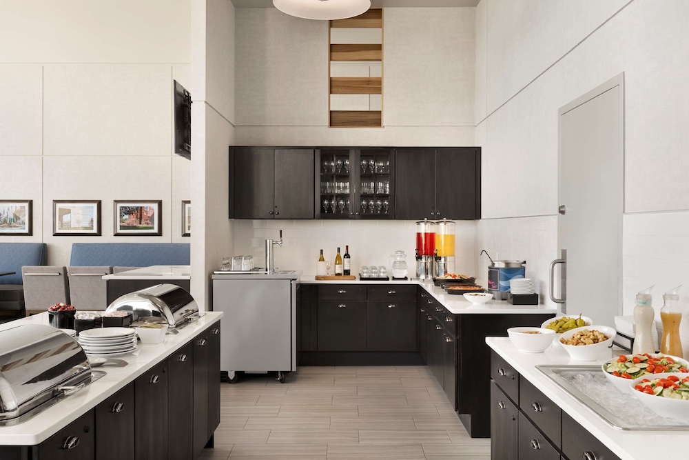 Homewood Suites by Hilton University City - photo 37