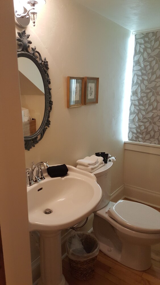 The Wanderlust Hotel - photo 55