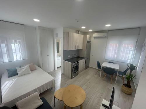 Central Studio with Parking Space Afric - last minute hotel in Madrid