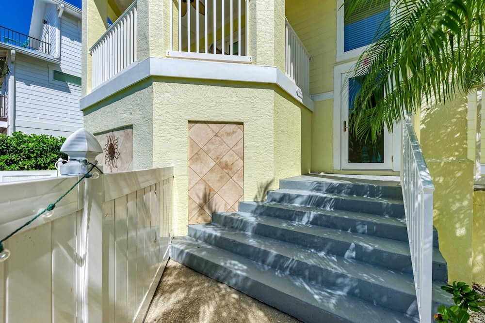 Anna Maria Island Sun s Up A in Bradenton Beach, United States