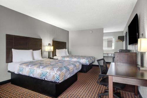 Motel 6 Chickasha Ok - photo 22