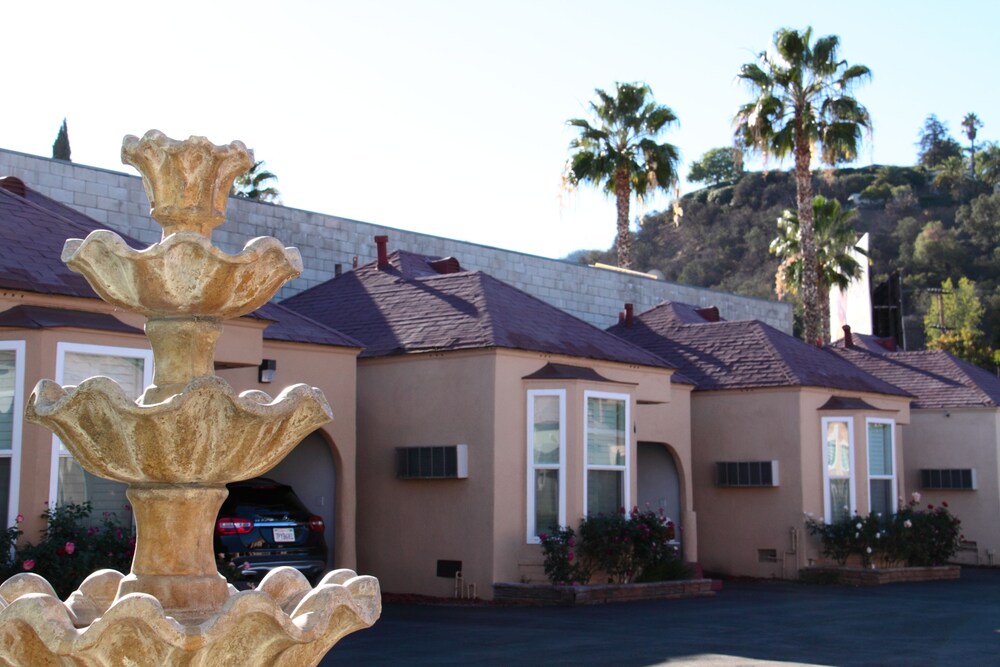 El Royale Hotel Near Universal Studios Hollywood - photo 42