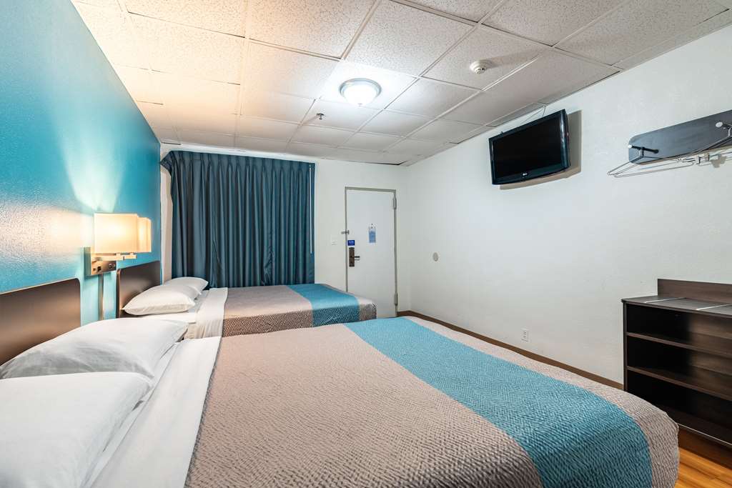 Motel 6 Elmsford NY White Plains - photo 13