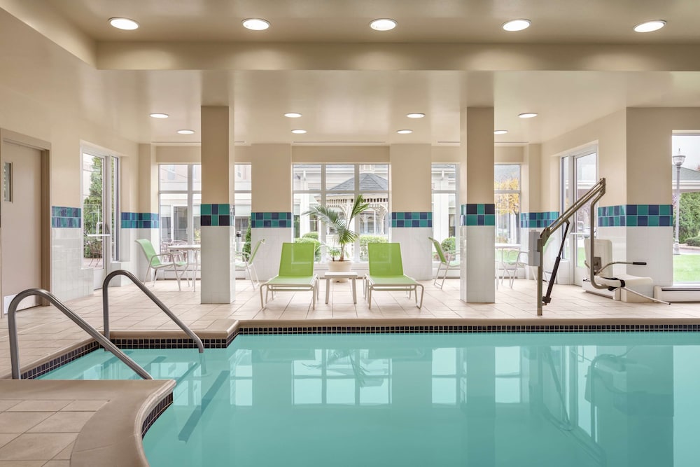 Hilton Garden Inn Bridgewater - photo 26