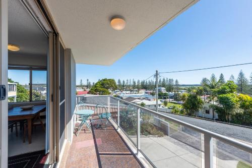 Yamba Towers 1 LJHooker Yamba — carbon neutral stay, Yamba