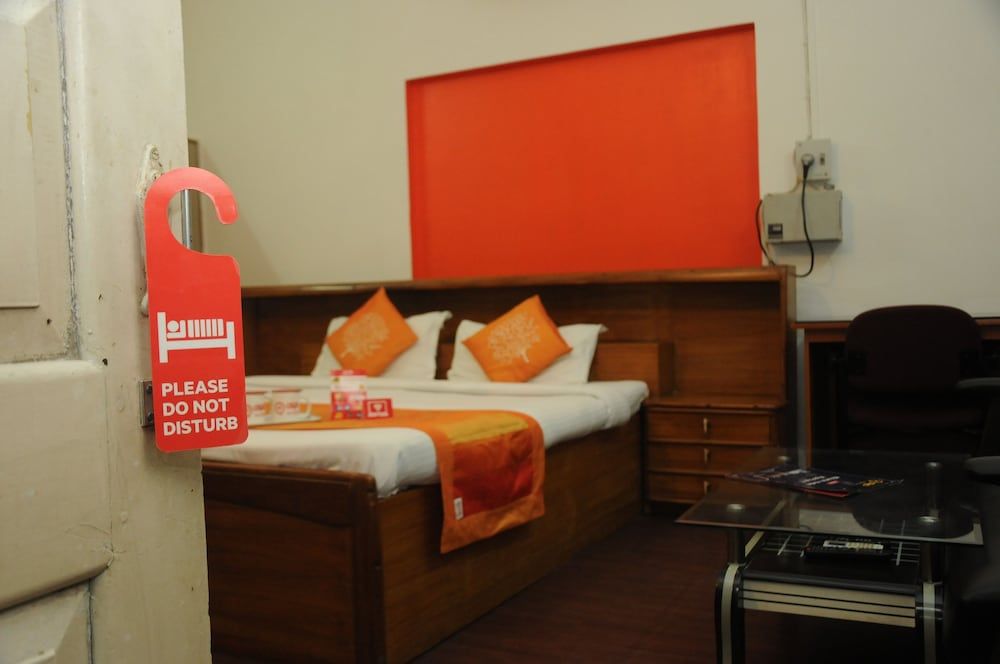 Oyo 27835 Baseraz - last minute hotel in Patna