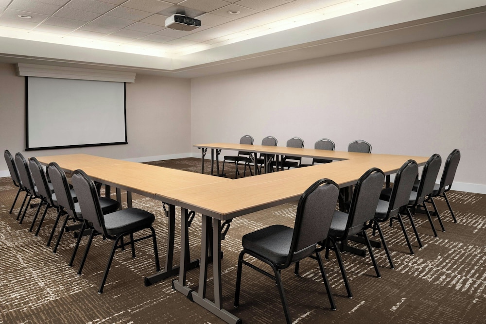 Courtyard by Marriott Pasadena Old Town - photo 66