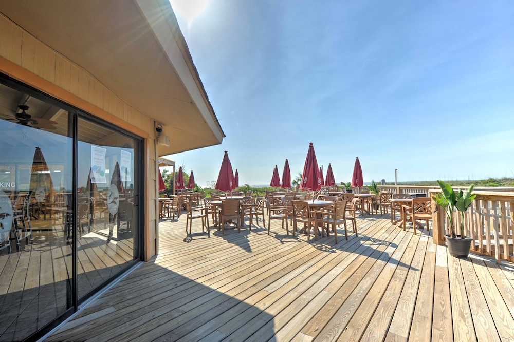 Resort Condo: Pools Gym Bar & Beach Access - photo 39