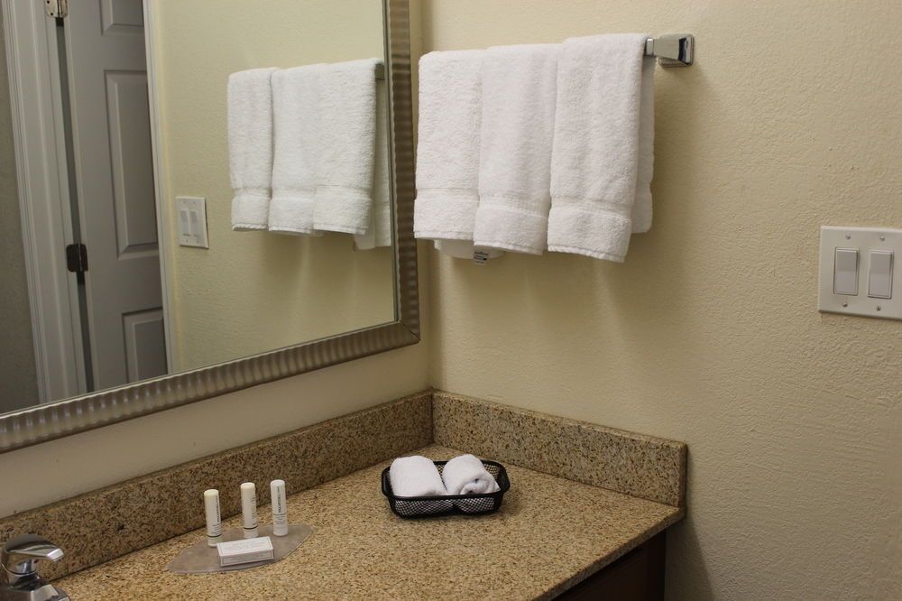 Doral Inn & Suites Miami Airport West - photo 6