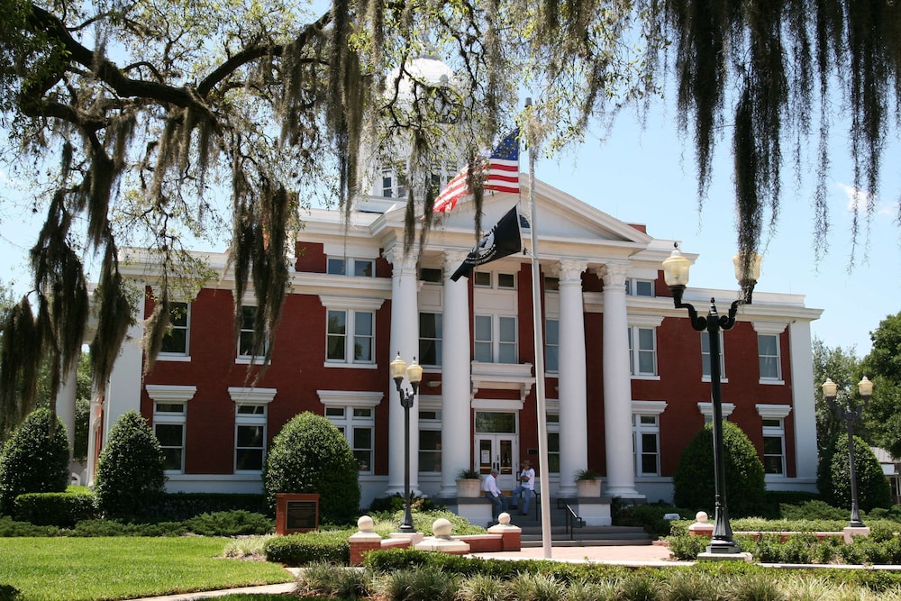 Hampton Inn Dade City Zephyrhills - photo 25