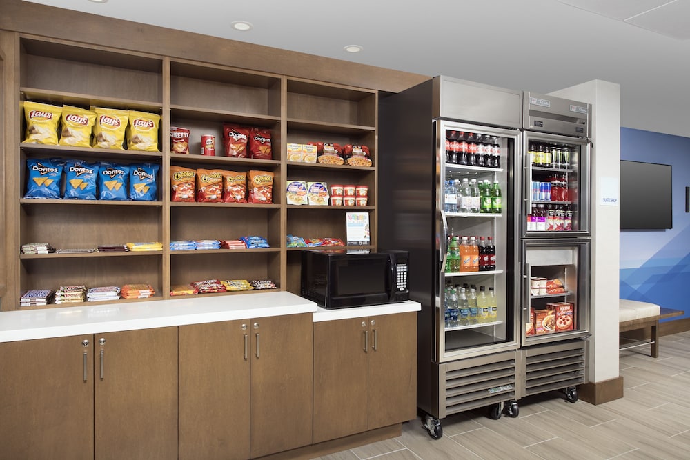 Holiday Inn Express Andover North Lawrence by IHG - photo 24