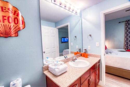 Laketown Wharf Resort 416 By Aneliya - photo 27