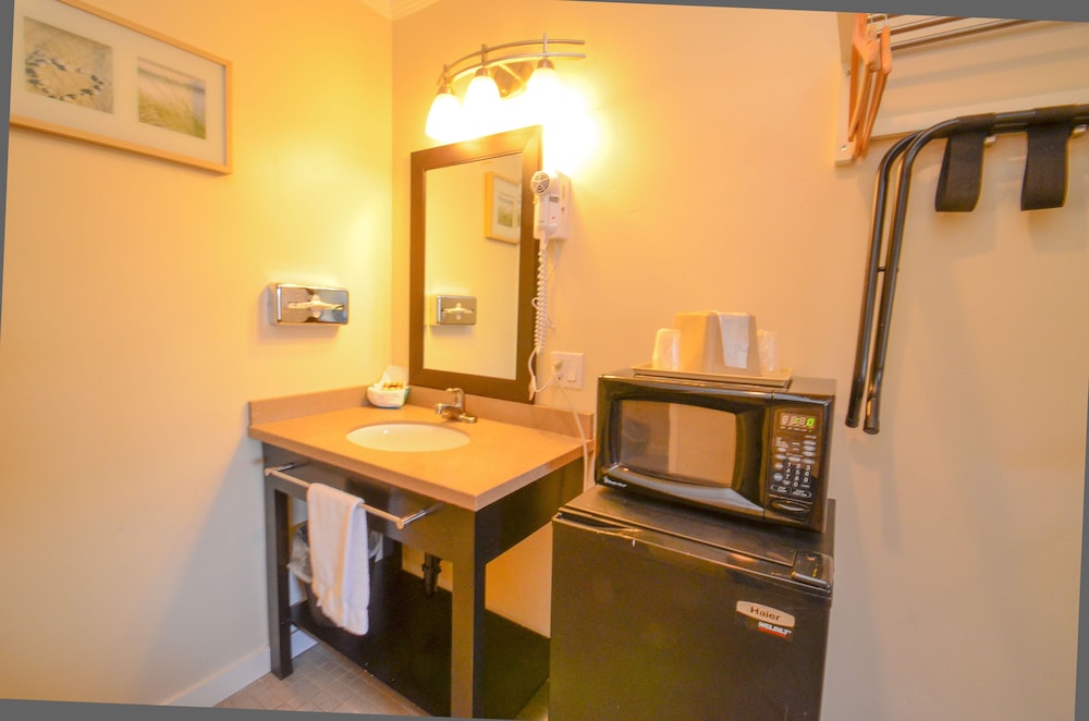 Bay Front Inn Santa Cruz - photo 25