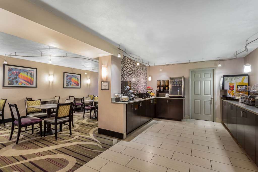 La Quinta Inn by Wyndham Binghamton Johnson City - photo 38