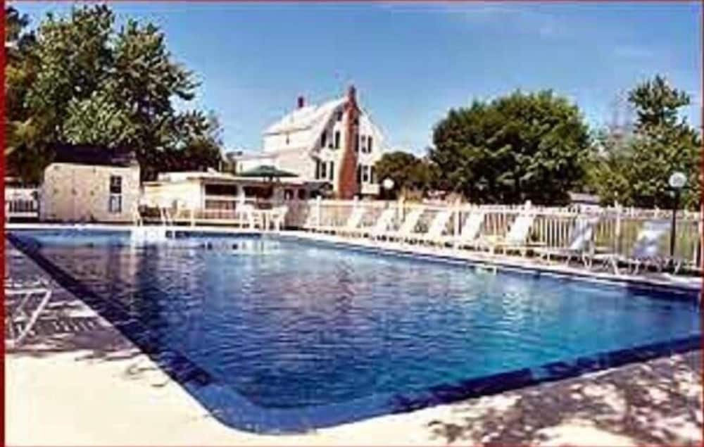 Tallwood Motel Wells - photo 22