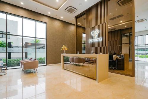 Vincom Center Dcapitale 119 Trần Duy Hưng Trung Hoà Cầu Giấy — 4-Star Luxury Hotel in Hanoi, Vietnam