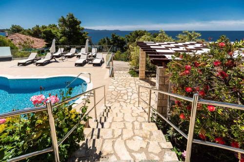 Apartments Separovic — 4-Star Luxury Hotel in Korcula, Croatia