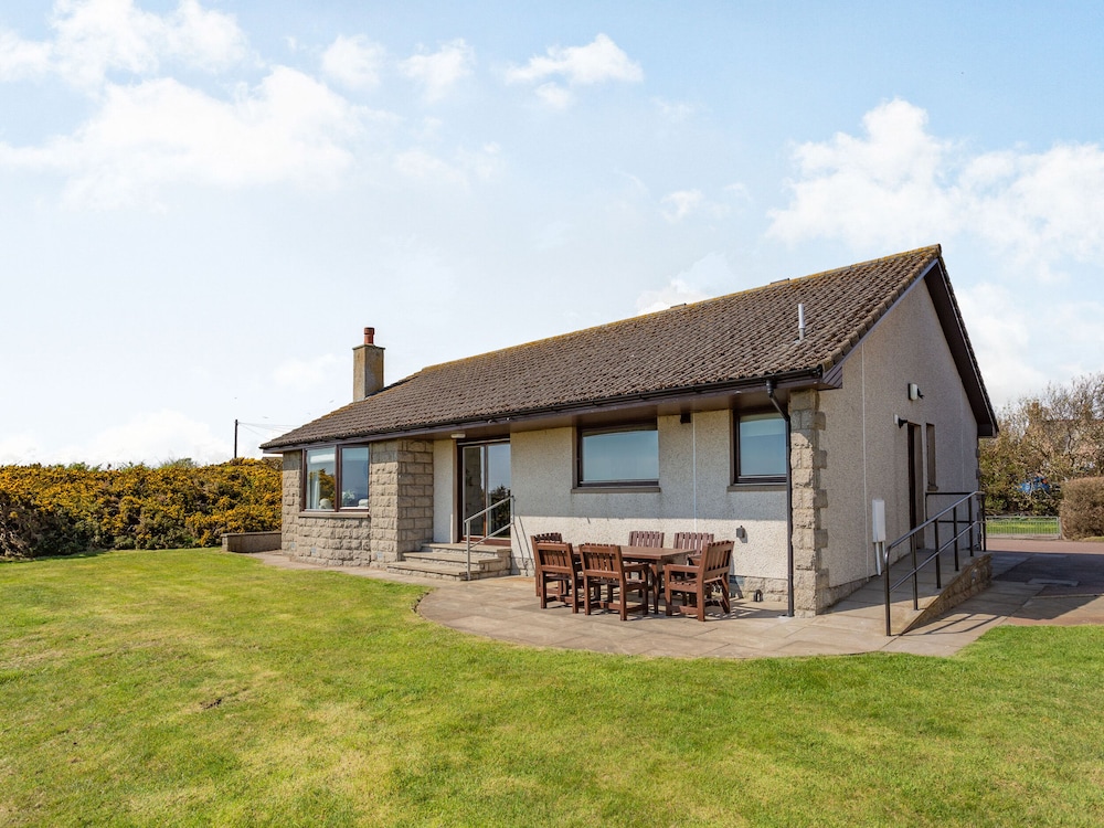 Craigievar pet-friendly hotel Cruden Bay