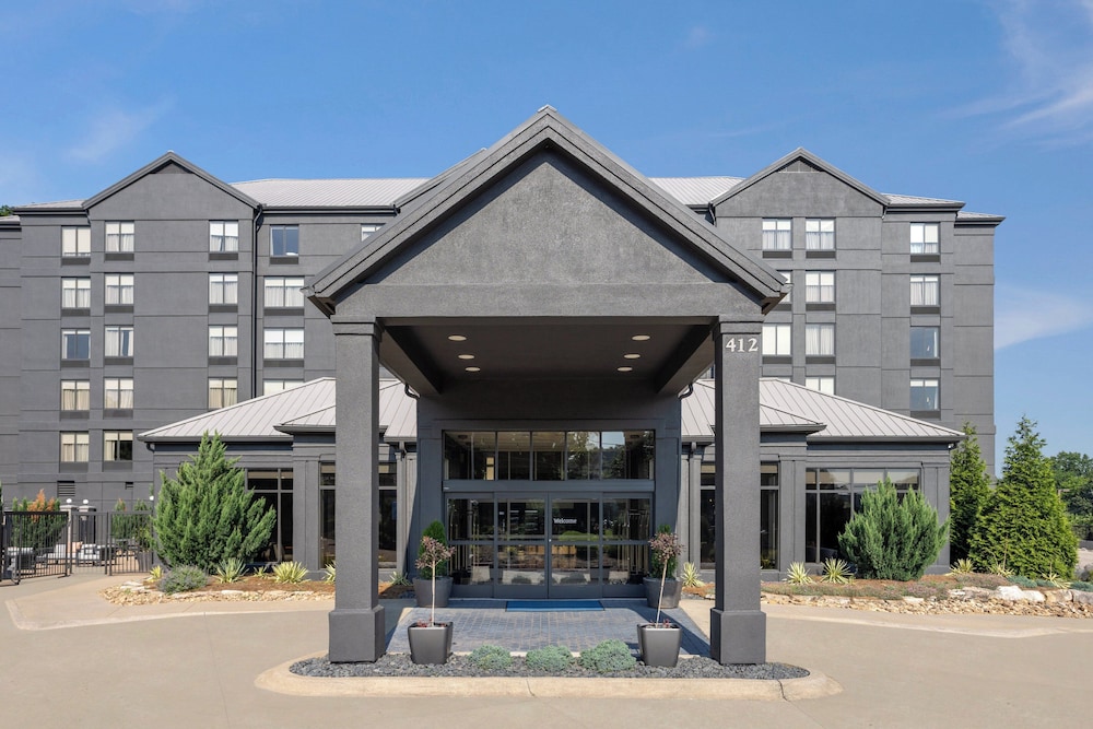 Crowne Plaza Nashville Airport by IHG - photo 72