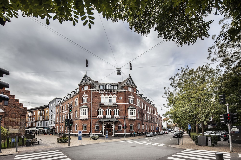 First Hotel Grand Odense — 4-Star Luxury Hotel in Odense, Denmark