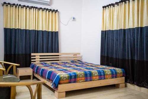 Pon in Unknown City, Bangladesh