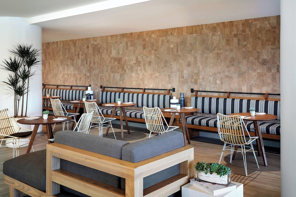 Westdrift Manhattan Beach Autograph Collection by Marriott - photo 58